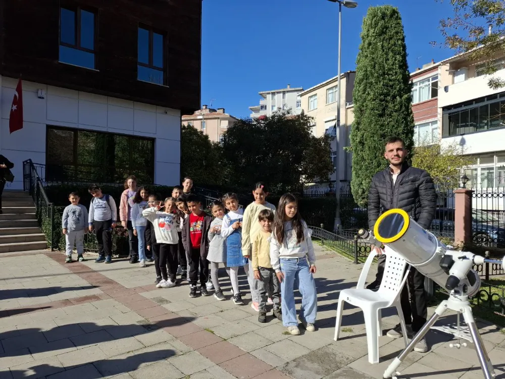 Fatih Güneş Gözlem Evi Minikleri Ağırladı