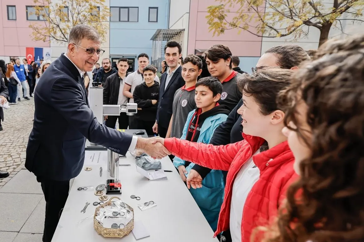 Başkan Tugay, Türkiye’ye örnek olacak protokole imza attı