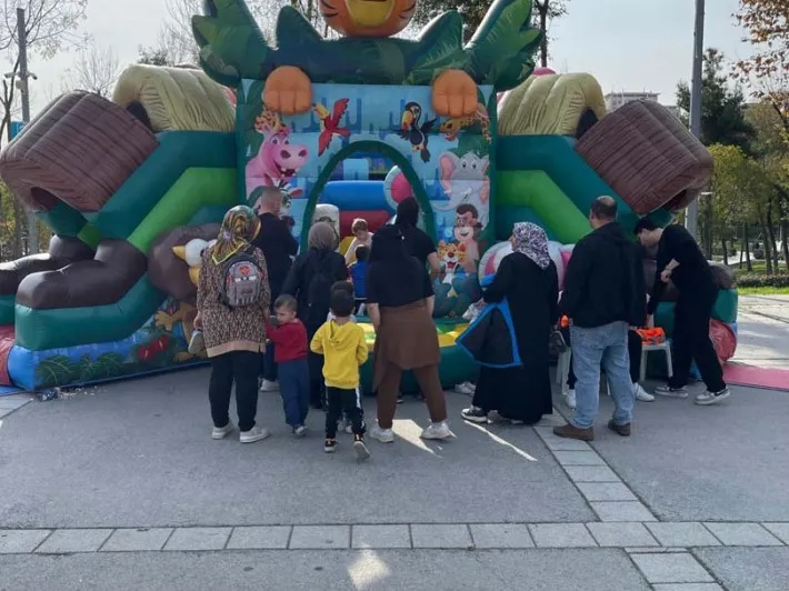 Esenler belediyesinden Miniklere Sürpriz