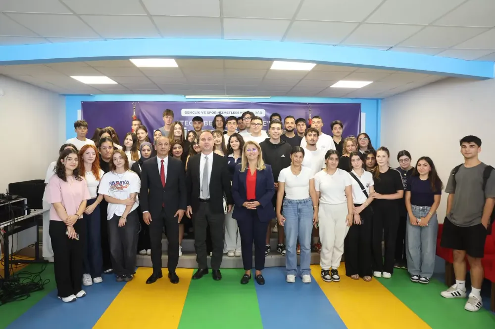 Bakirköyde Gençler Kariyer Günlerinde Buluştu
