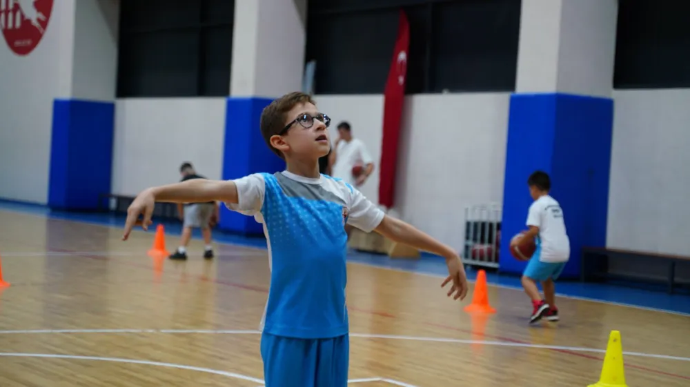 Geleceğin Basketçileri Fatihte Yetişiyor