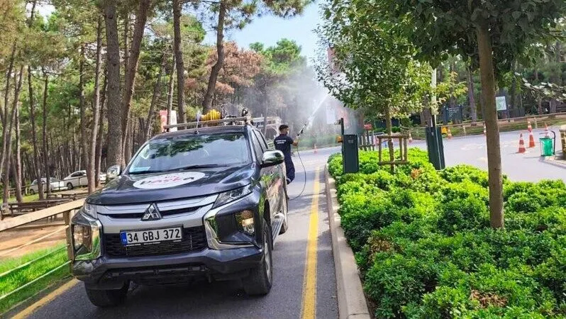 Ümraniyede İlaçlama Yapıldı